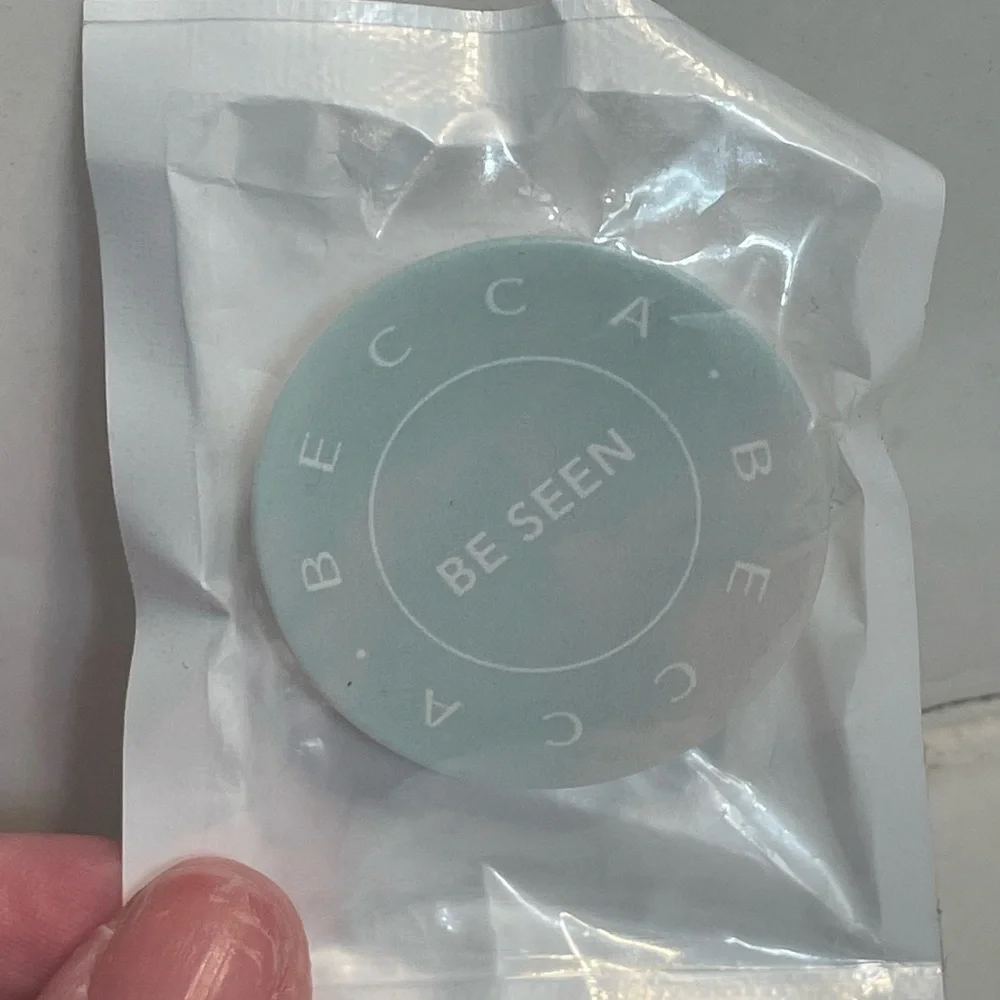 Becca Cosmetics ‘Be Seen’ Iridescent Phone Popsocket NWT